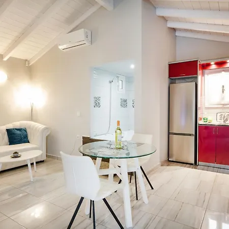 Luxury Just For 2 * Halikounas