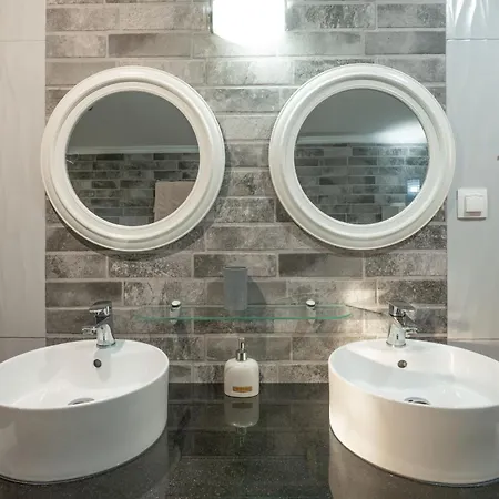 Luxury Just For 2 Halikounas