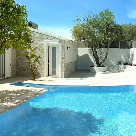 Villa Luxury Just For 2 Halikounas