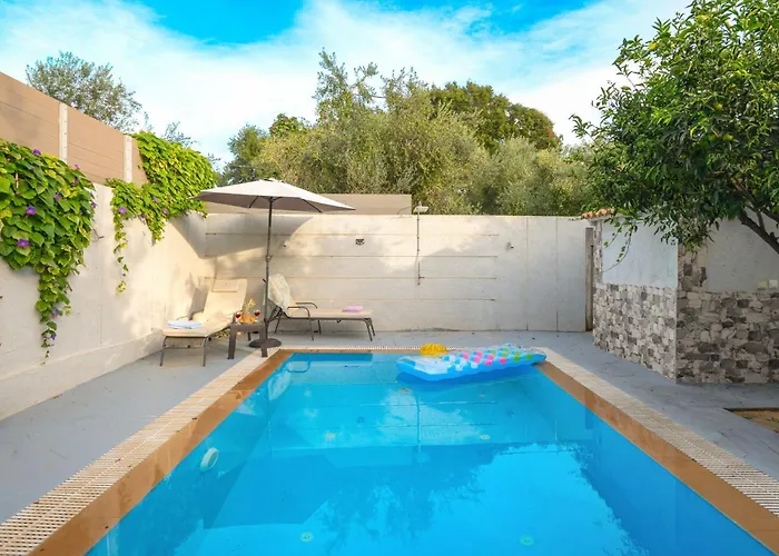 Villa Luxury Just For 2 Halikounas